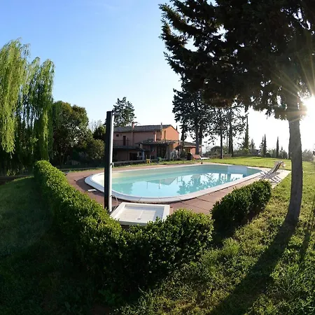 Elegant Tuscan *